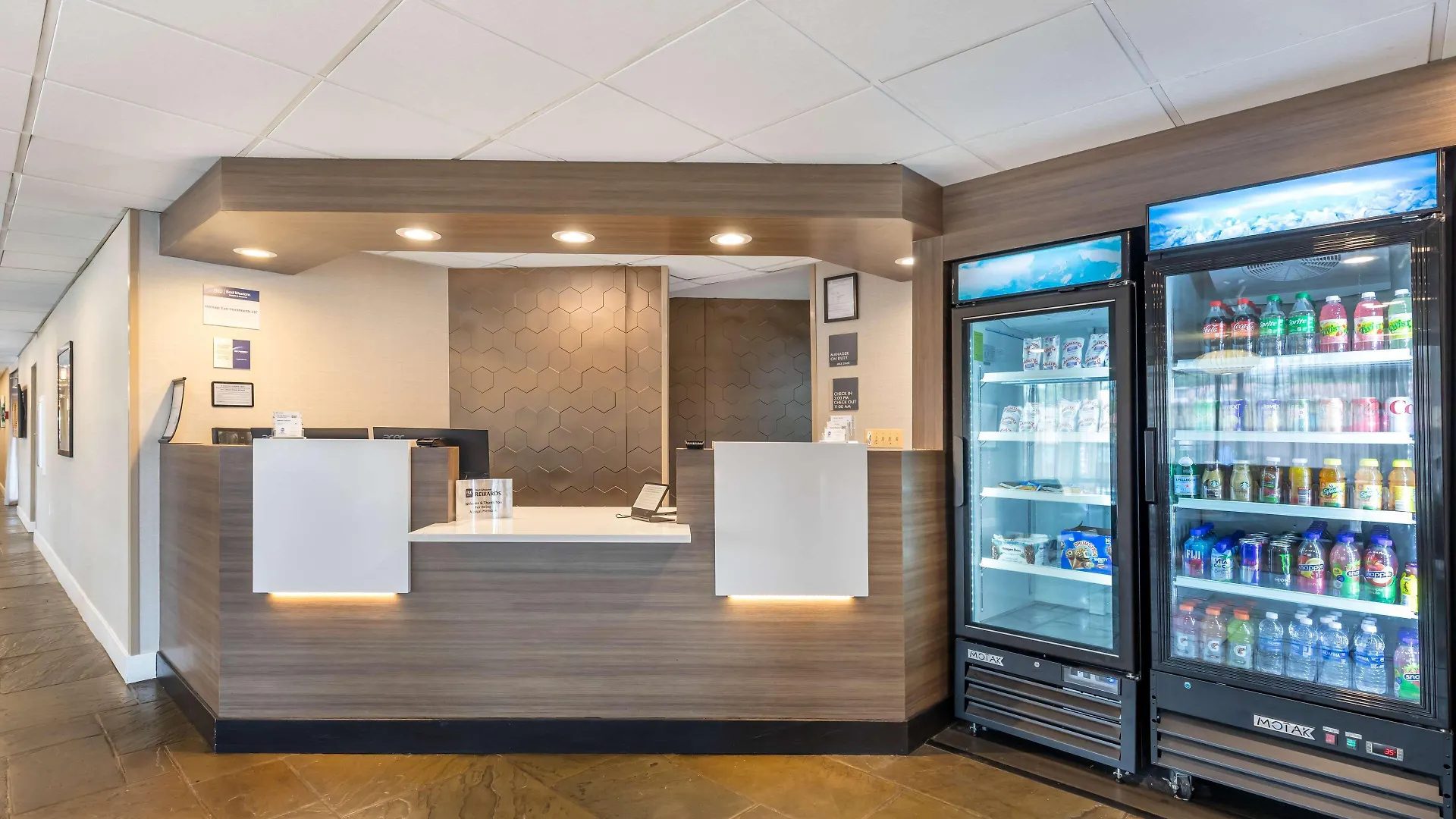 Staying Near Savage Mill Historic District: 4 Three-Star Hotels Compared