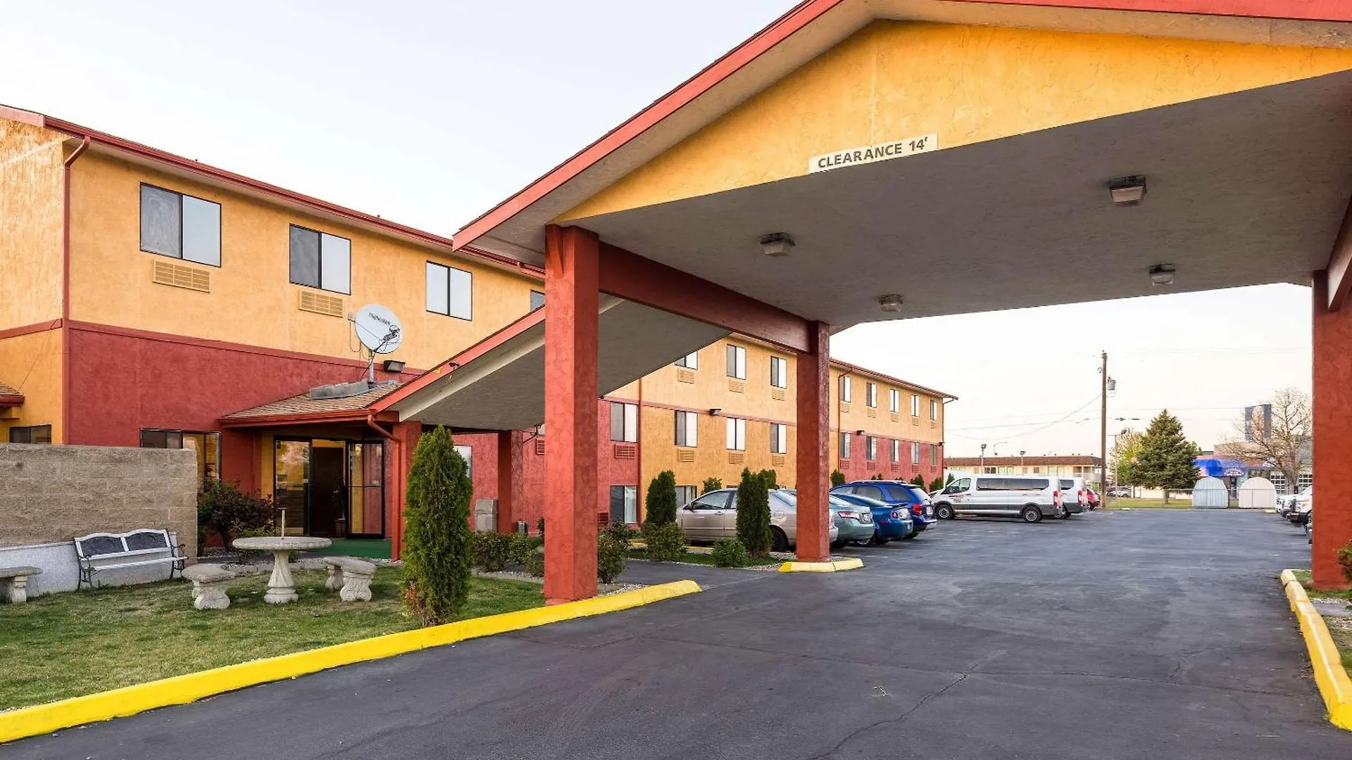 Staying in the Pacific Northwest: 5 Quality Inn Hotels Compared